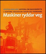 Maskiner ryddar veg